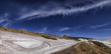 Near Rawsons Pass - Mt Kosciuszko NP - NSW T (PBH4 00 10557)